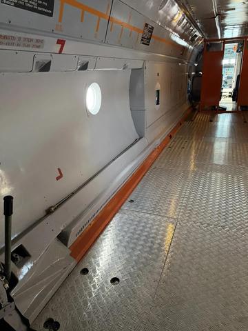 Открыть на весь экран Ан-74 7